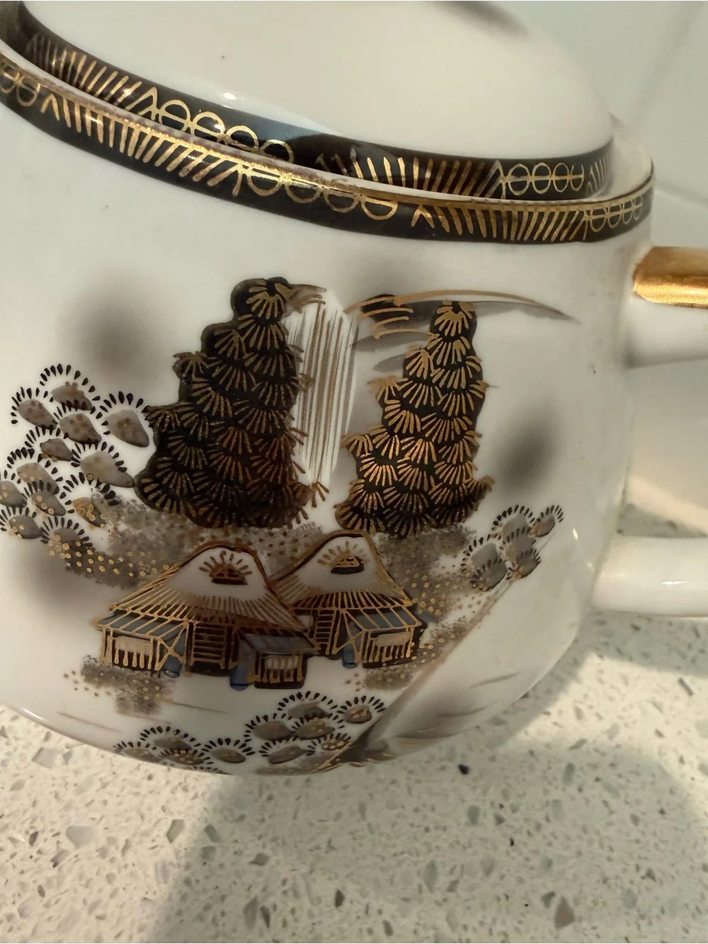 Kutani design details